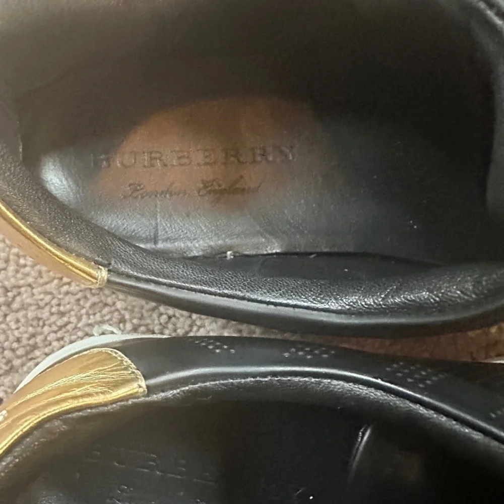 Burberry sneakers Black and Gold - Picture 6 of 7